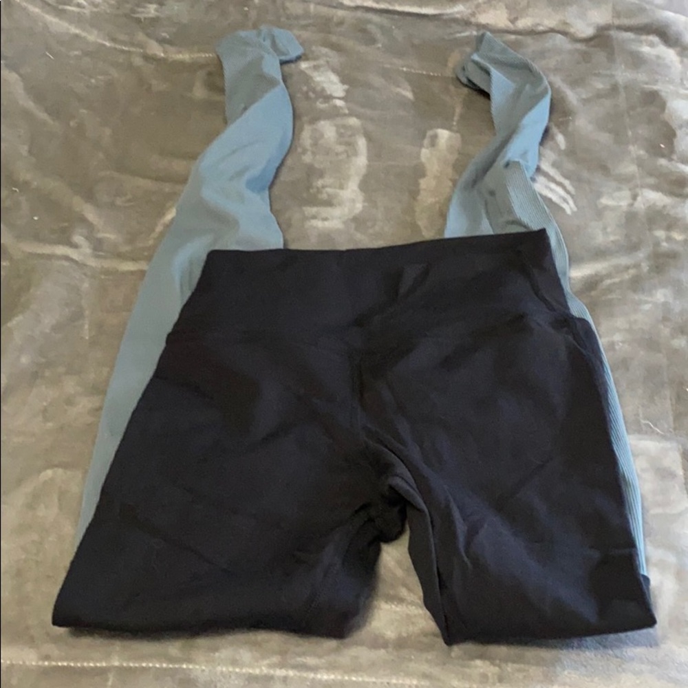 Alo Yoga Goddess Leggings-S